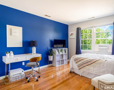 30 Hickory Hill - Photo Thumbnail 18