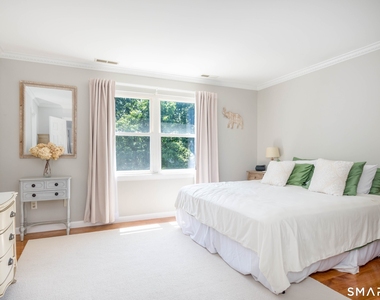 30 Hickory Hill - Photo Thumbnail 14