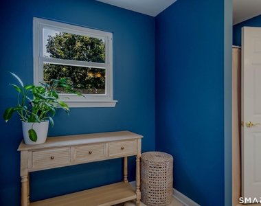 30 Hickory Hill - Photo Thumbnail 16