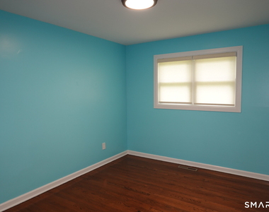 277 Drummond Road - Photo Thumbnail 9