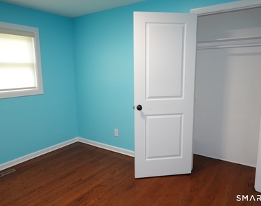 277 Drummond Road - Photo Thumbnail 10