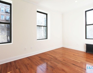 1 Bennett Avenue - Photo Thumbnail 10