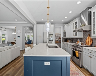 709 Withers Park Drive - Photo Thumbnail 27