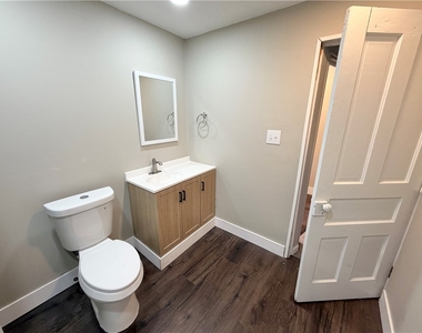 1305 Grimes St - Photo Thumbnail 17