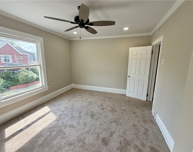 311 E Reynolds St - Photo Thumbnail 12