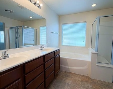 9031 Spring Star Court - Photo Thumbnail 4