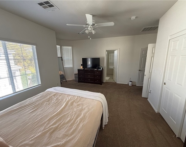 206 Heiple Court - Photo Thumbnail 9