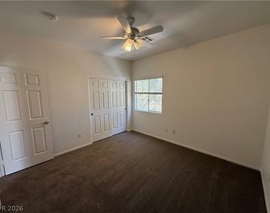 206 Heiple Court - Photo Thumbnail 16
