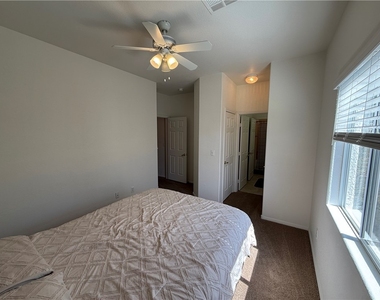 206 Heiple Court - Photo Thumbnail 13