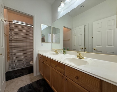 206 Heiple Court - Photo Thumbnail 14
