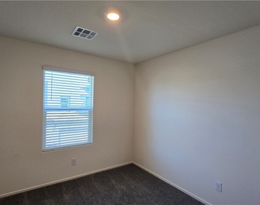 4857 Orchid Ridge Avenue - Photo Thumbnail 8