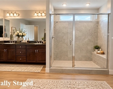 5718 Woodchester Avenue - Photo Thumbnail 44