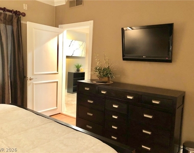 270 Flamingo Road - Photo Thumbnail 14