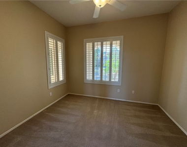 1854 Mountain Ranch Avenue - Photo Thumbnail 14