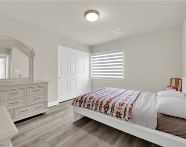 6334 White Heron Court - Photo Thumbnail 32