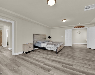 6334 White Heron Court - Photo Thumbnail 23