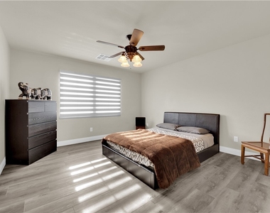 6334 White Heron Court - Photo Thumbnail 31