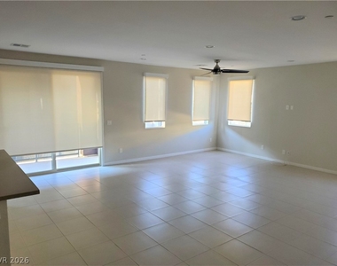 11278 Kraft Mountain Avenue - Photo Thumbnail 4