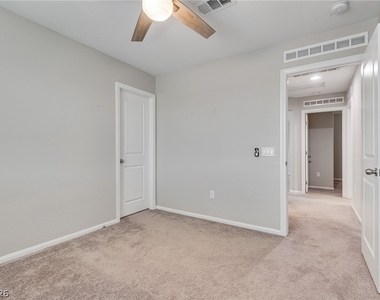 126 Pivot Avenue - Photo Thumbnail 12