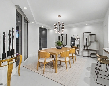 2877 Paradise Road - Photo Thumbnail 7