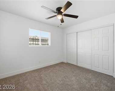 488 Albert Avenue - Photo Thumbnail 9