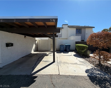 570 Willow Green Drive - Photo Thumbnail 19