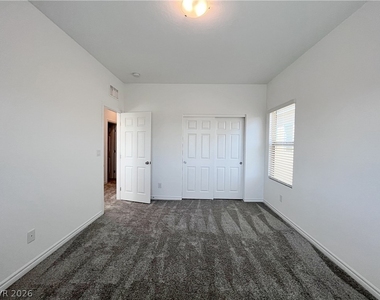 6498 Bayley Springs Avenue - Photo Thumbnail 20