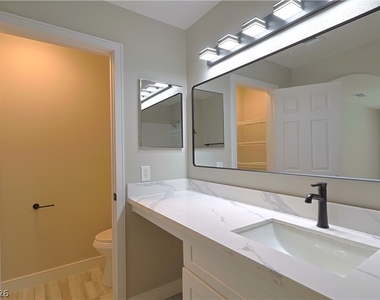 2200 S Fort Apache Road - Photo Thumbnail 15