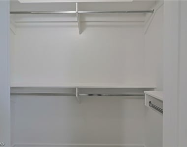 2200 S Fort Apache Road - Photo Thumbnail 17