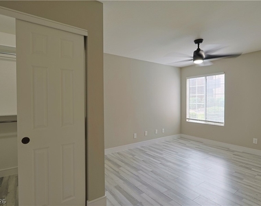 2200 S Fort Apache Road - Photo Thumbnail 10