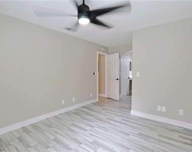2200 S Fort Apache Road - Photo Thumbnail 12