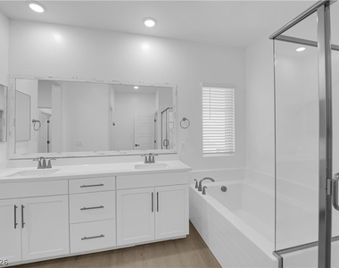 600 N Carriage Hill Drive - Photo Thumbnail 41