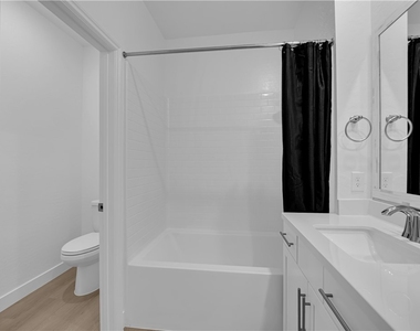 600 N Carriage Hill Drive - Photo Thumbnail 27