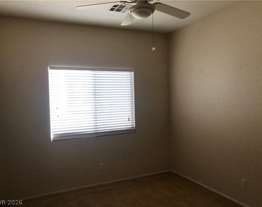 1012 Royal Birch Lane - Photo Thumbnail 18