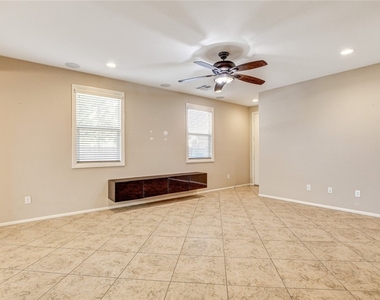 7100 Placid Lake Avenue - Photo Thumbnail 5