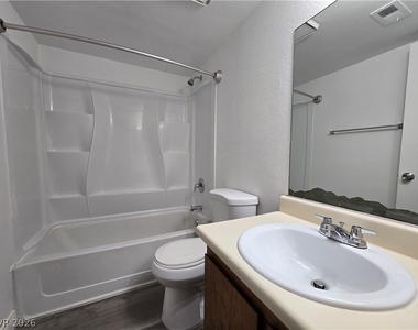 2742 Alicialynn Way - Photo Thumbnail 17