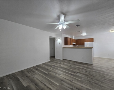 2742 Alicialynn Way - Photo Thumbnail 4