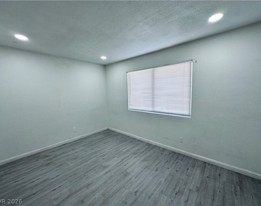 4225 Stewart Avenue - Photo Thumbnail 12