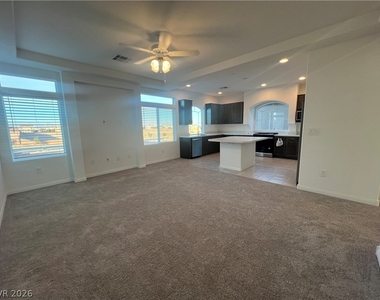 5872 Aurora Gold Avenue - Photo Thumbnail 12
