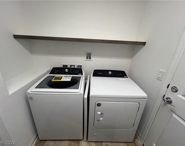 5872 Aurora Gold Avenue - Photo Thumbnail 62
