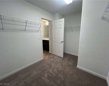 5872 Aurora Gold Avenue - Photo Thumbnail 44