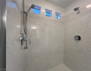 5872 Aurora Gold Avenue - Photo Thumbnail 31