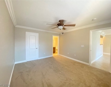 8101 W Flamingo Road - Photo Thumbnail 5
