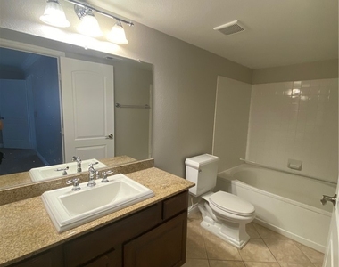 8101 W Flamingo Road - Photo Thumbnail 3