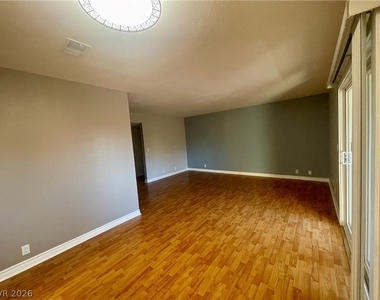 5206 River Glen Drive - Photo Thumbnail 18