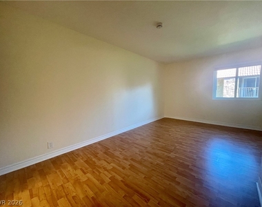 5206 River Glen Drive - Photo Thumbnail 28