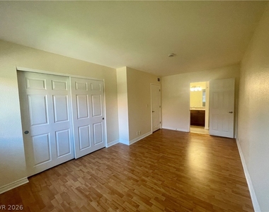 5206 River Glen Drive - Photo Thumbnail 31