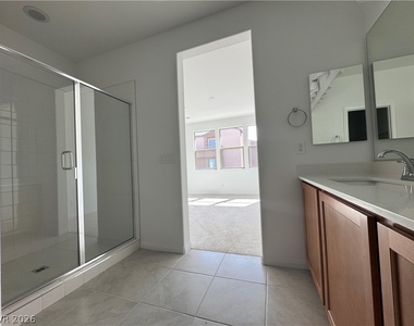 11540 Hawking Avenue - Photo Thumbnail 40