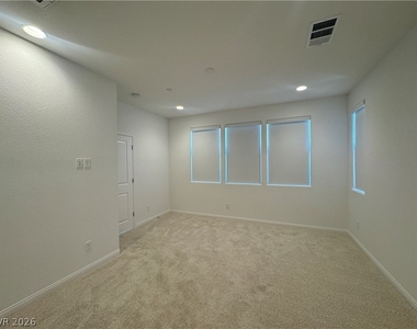 11540 Hawking Avenue - Photo Thumbnail 29