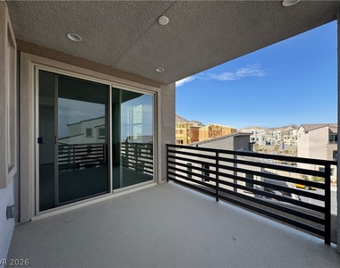 11540 Hawking Avenue - Photo Thumbnail 46
